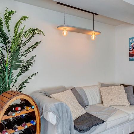 Ferienwohnung Le Pura Vida, Hyper Centre Terrasse + Parking Annecy Exterior foto