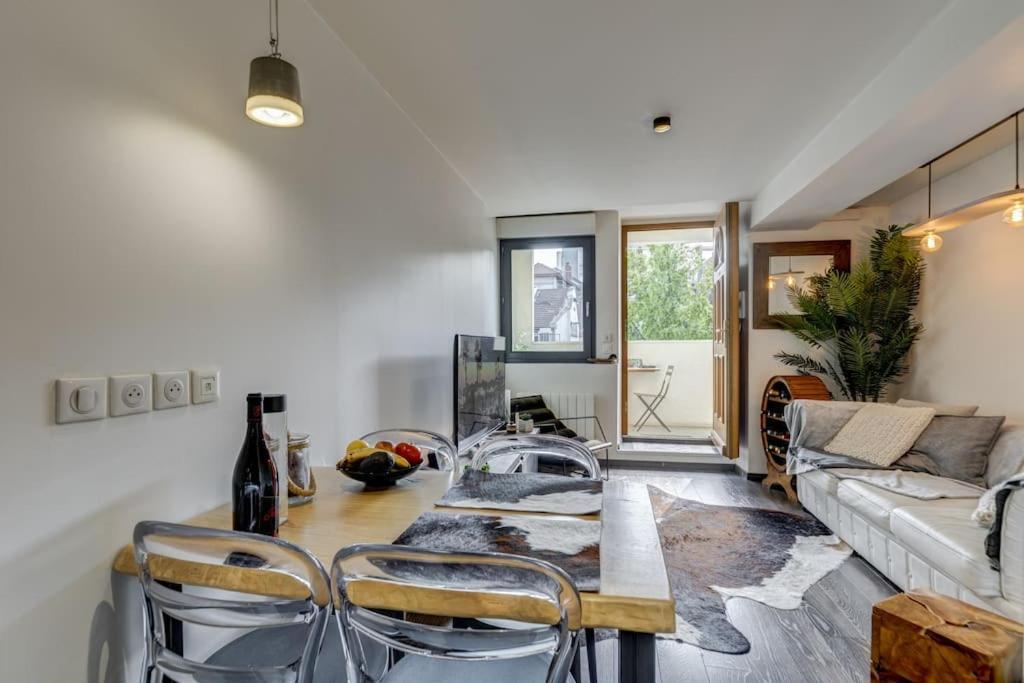 Ferienwohnung Le Pura Vida, Hyper Centre Terrasse + Parking Annecy Exterior foto